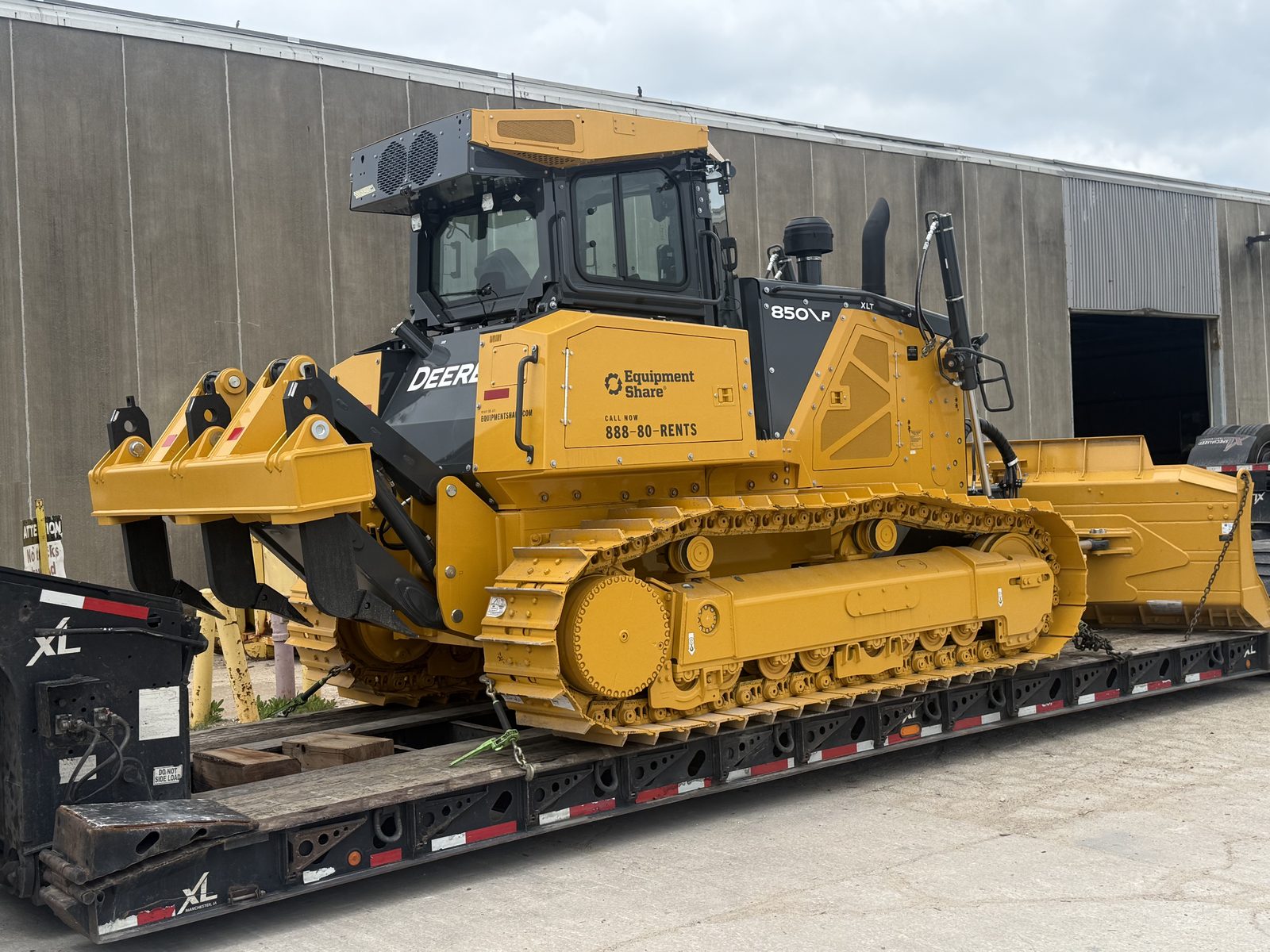 Ace Transports fleet photo 11